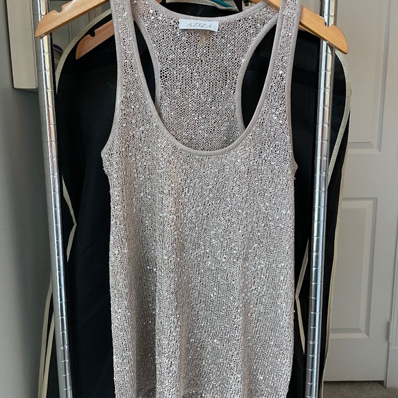 Sequin Sleeveless Knit top - Picture 1 of 3